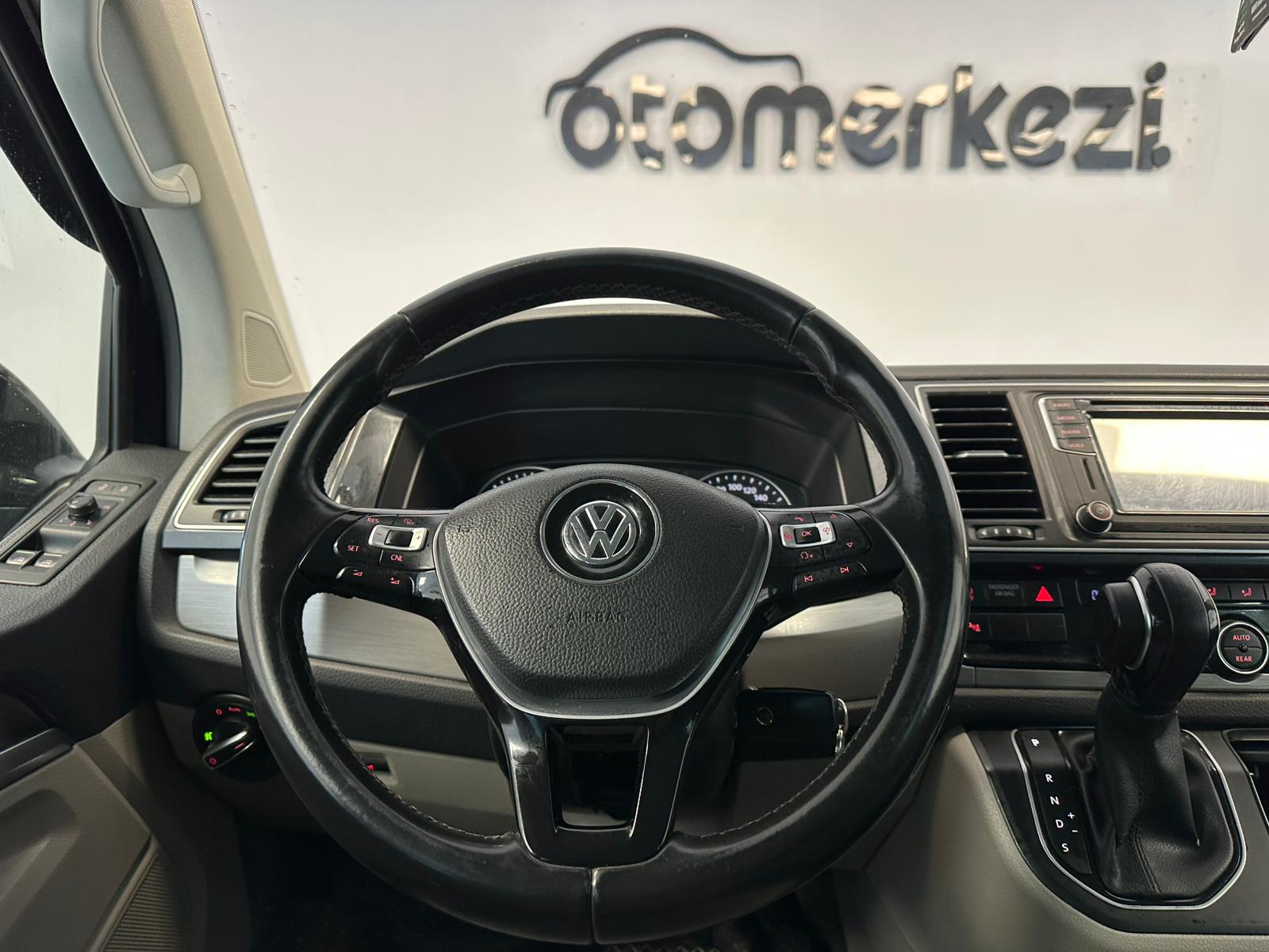 VOLKSWAGEN CARAVELLE 12